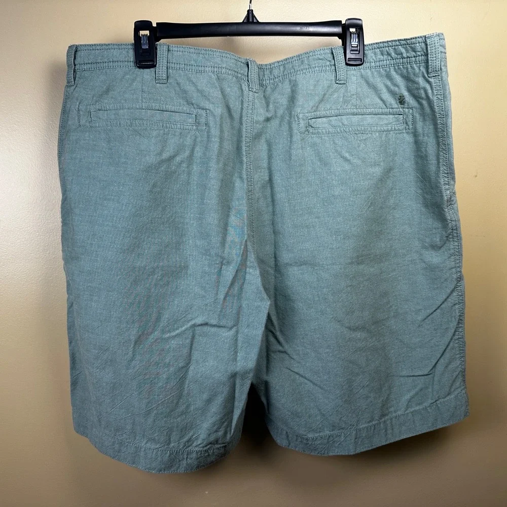 IZOD‎ Mens Luxury Sport Shorts Green Size 40 Casual Chino Style